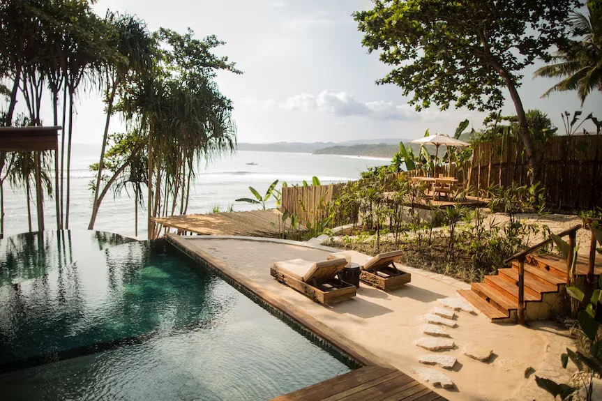 NIHI Sumba (Sumba, Nusa Tenggara Timur)