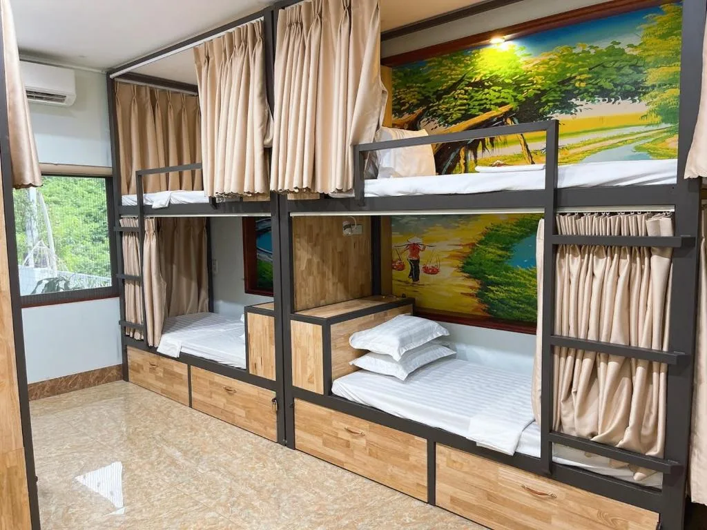 Hostel & Guest House